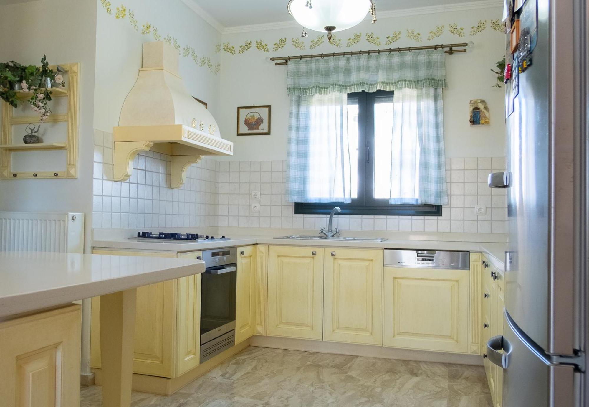 Spacious House In A Quiet Neighbourhood Ієрапетра Екстер'єр фото